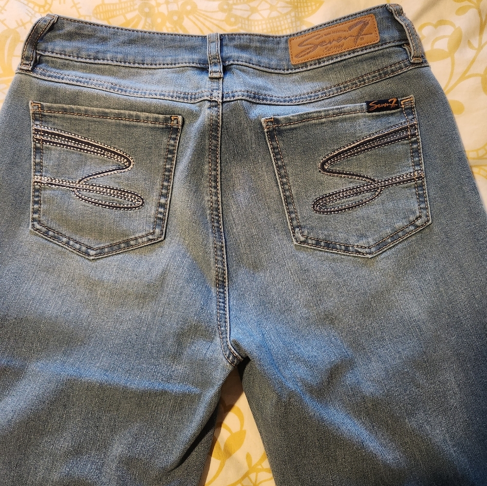 Seven skinny Capri